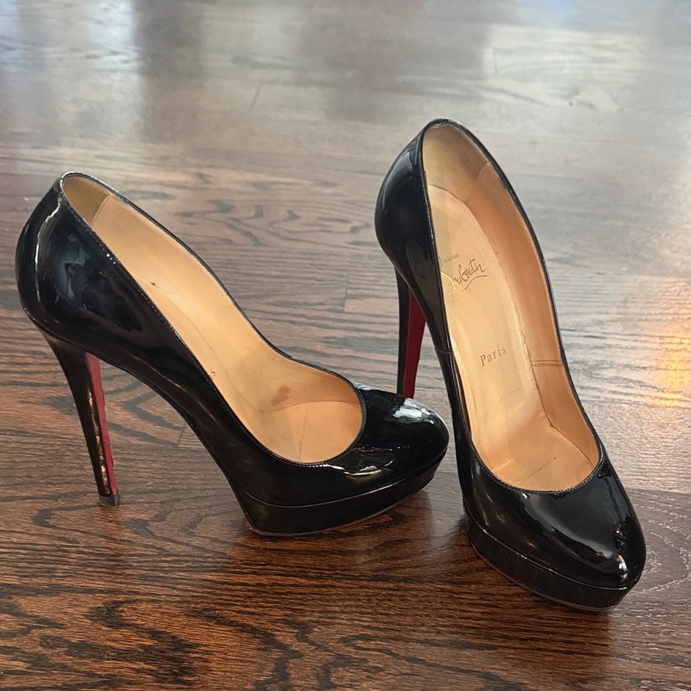 Christian Louboutin Black Platform Pumps 39